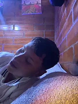 pipeynick online show from September 2025 04:03:02 AM