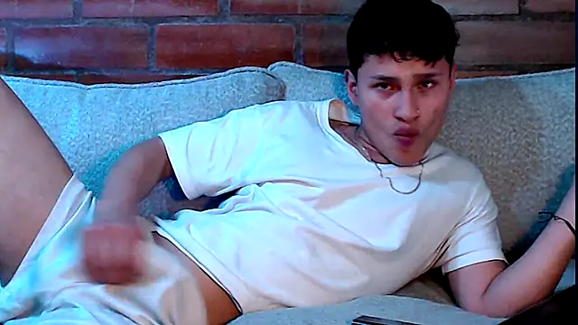 pipeynick online show from October 2025 12:24:02 AM