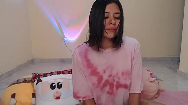 Snapshot of _maiahairy_ chatting on December 2024 12:11:02 AM maiahairy online show from December 2024 12:11:02 AM