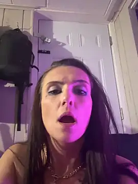 snowrillaxxx online show from May 2026 01:55:01 AM