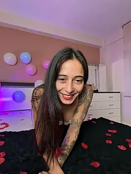 Snapshot of SOFIASWEETSECRETT chatting on October 2025 07:56:01 PM SOFIASWEETSECRETT online show from October 2025 07:56:01 PM