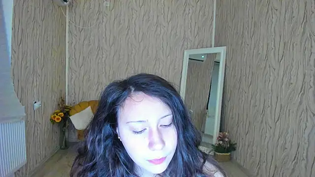 AishaRouhi online show from December 2024 05:23:01 AM