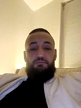 Snapshot of Reeeks69 chatting on November 2025 06:23:01 AM Reeeks69 online show from November 2025 06:23:01 AM