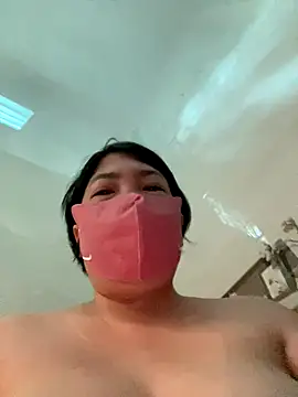 Snapshot of Hachi_Sweetbabie_ chatting on September 2025 05:32:01 AM Hachi Sweetbabie online show from September 2025 05:32:01 AM