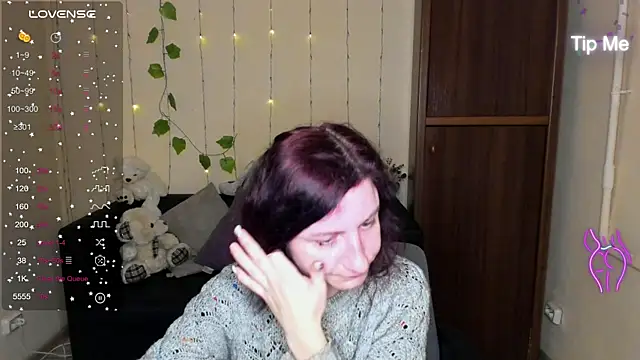 Muse kitty jenia online show from January 2025 06:35:01 PM