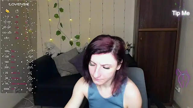 Muse kitty jenia online show from January 2025 06:31:01 PM
