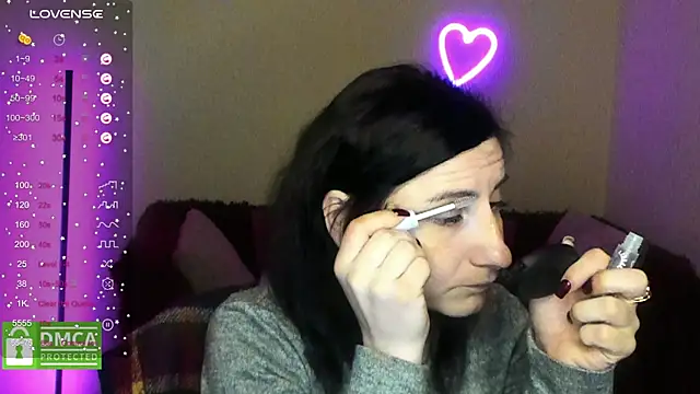 Snapshot of Muse_kitty_jenia chatting on December 2025 06:27:02 PM Muse kitty jenia online show from December 2025 06:27:02 PM