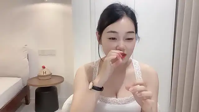 Snapshot of cloud8822 chatting on June 2026 01:56:01 PM cloud8822 online show from June 2026 01:56:01 PM