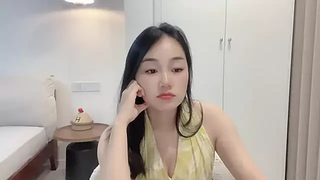 Snapshot of cloud8822 chatting on June 2026 01:22:02 PM cloud8822 online show from June 2026 01:22:02 PM