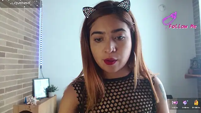 helenacyruss online show from March 2025 07:39:01 PM