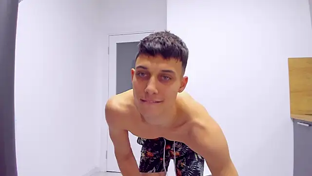 Snapshot of Kent_Ross chatting on October 2025 01:32:01 PM Kent Ross online show from October 2025 01:32:01 PM