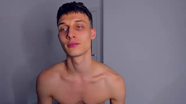 Snapshot of Kent_Ross chatting on October 2025 08:33:02 PM Kent Ross online show from October 2025 08:33:02 PM