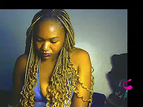 Snapshot of lilylovexx chatting on March 2026 03:56:01 AM lilylovexx online show from March 2026 03:56:01 AM