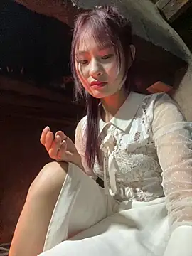 Snapshot of trieungoclnt chatting on March 2026 06:19:01 AM trieungoclnt online show from March 2026 06:19:01 AM