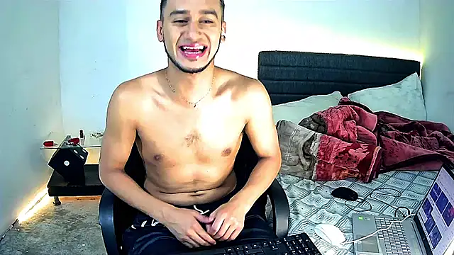 Kevin Torres online show from November 2025 10:29:01 AM