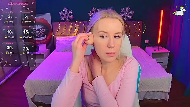 Selenatrend online show from December 2025 06:09:01 AM