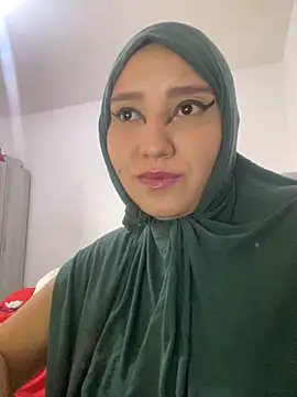 Snapshot of hannahayat chatting on September 2025 12:40:01 PM hannahayat online show from September 2025 12:40:01 PM