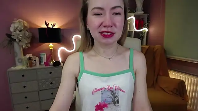 Mia Tasty online show from December 2024 07:22:01 AM