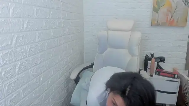 ImCrazzy online show from March 2025 09:10:02 PM