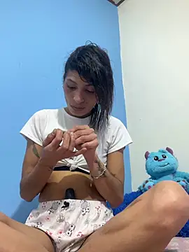 ImCrazzy online show from June 2026 02:43:02 PM