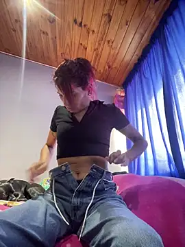ImCrazzy online show from August 2026 04:31:02 PM