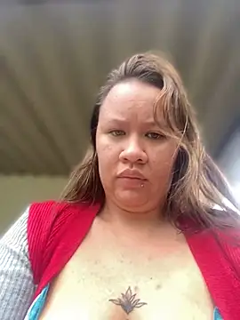Snapshot of Emiily_lee chatting on December 2024 03:57:01 PM Emiily lee online show from December 2024 03:57:01 PM