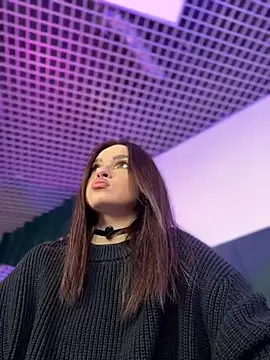 Snapshot of AnaWest chatting on March 2025 10:21:02 AM AnaWest online show from March 2025 10:21:02 AM