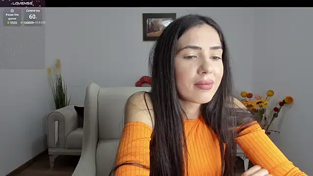 Snapshot of Emmapmg chatting on March 2025 05:38:02 PM Emmapmg online show from March 2025 05:38:02 PM