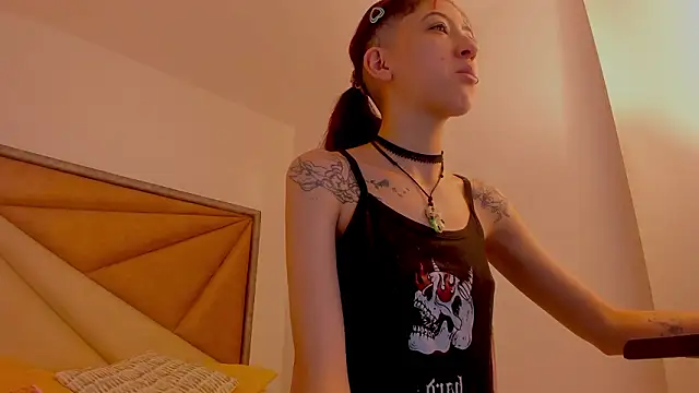 BonnieCute  online show from February 2026 11:55:02 PM