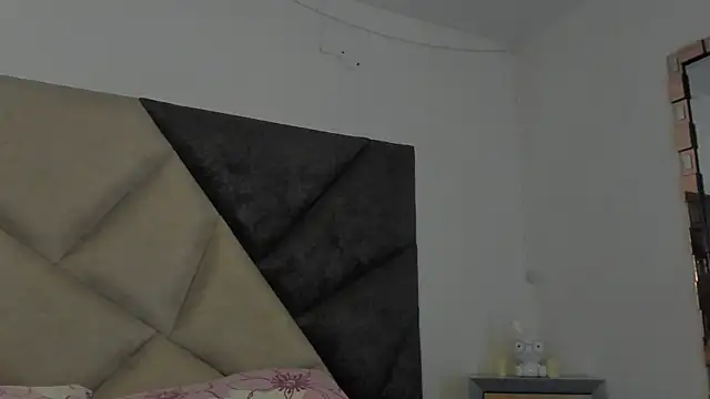 BonnieCute  online show from June 2026 12:37:01 AM