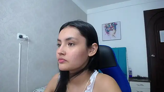 Snapshot of antonella_sweetlittle chatting on January 2025 06:23:01 PM antonella sweetlittle online show from January 2025 06:23:01 PM