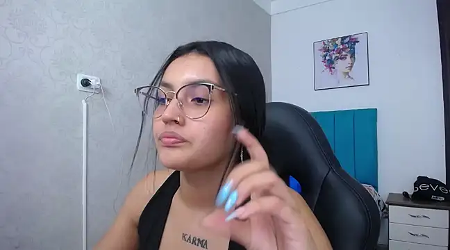 Snapshot of antonella_sweetlittle chatting on March 2025 06:48:02 PM antonella sweetlittle online show from March 2025 06:48:02 PM