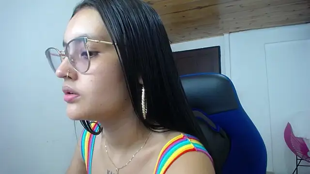 Snapshot of antonella_sweetlittle chatting on September 2025 12:29:01 PM antonella sweetlittle online show from September 2025 12:29:01 PM