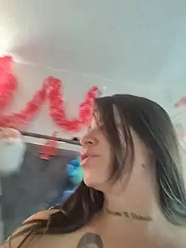 Alona Evans online show from January 2026 04:21:02 PM