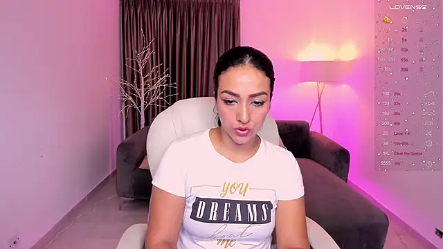 Snapshot of tanyaa_cox chatting on March 2025 03:04:02 AM tanyaa cox online show from March 2025 03:04:02 AM