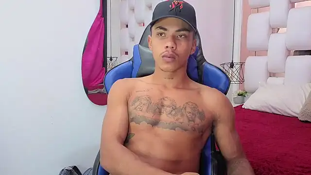 Snapshot of scarce_candy69 chatting on November 2025 02:44:02 AM scarce candy69 online show from November 2025 02:44:02 AM