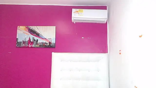 Snapshot of nextdoor_fantasy1 chatting on December 2024 03:58:01 AM nextdoor fantasy1 online show from December 2024 03:58:01 AM