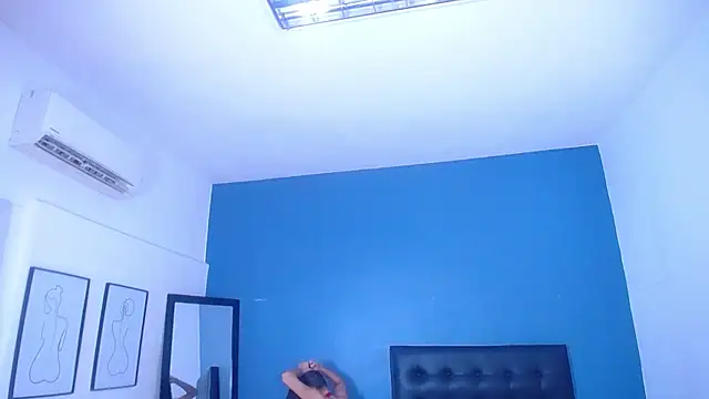 Snapshot of nextdoor_fantasy1 chatting on October 2025 09:36:01 PM nextdoor fantasy1 online show from October 2025 09:36:01 PM