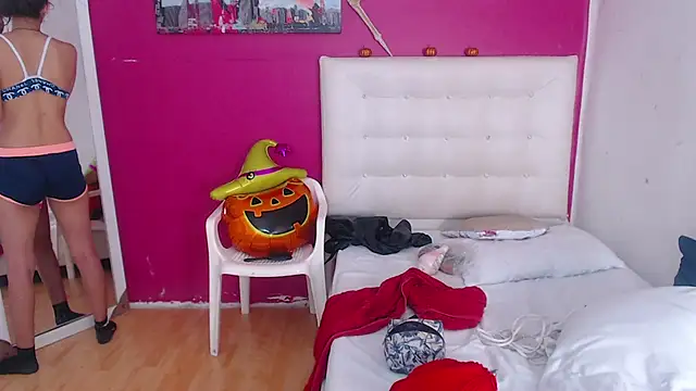 Snapshot of nextdoor_fantasy1 chatting on November 2025 03:50:01 AM nextdoor fantasy1 online show from November 2025 03:50:01 AM