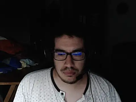 Snapshot of thealfawolf01 chatting on January 2025 03:36:02 AM thealfawolf01 online show from January 2025 03:36:02 AM