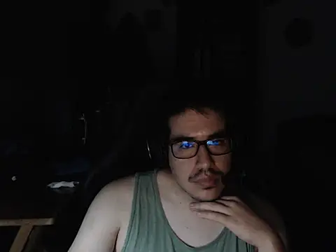 Snapshot of thealfawolf01 chatting on March 2025 07:21:02 AM thealfawolf01 online show from March 2025 07:21:02 AM