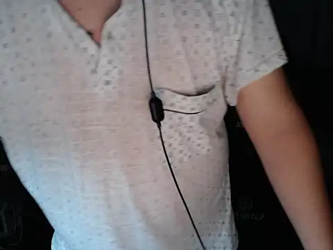 Snapshot of thealfawolf01 chatting on October 2025 01:48:02 AM thealfawolf01 online show from October 2025 01:48:02 AM