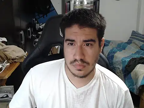 Snapshot of thealfawolf01 chatting on October 2025 03:28:01 AM thealfawolf01 online show from October 2025 03:28:01 AM