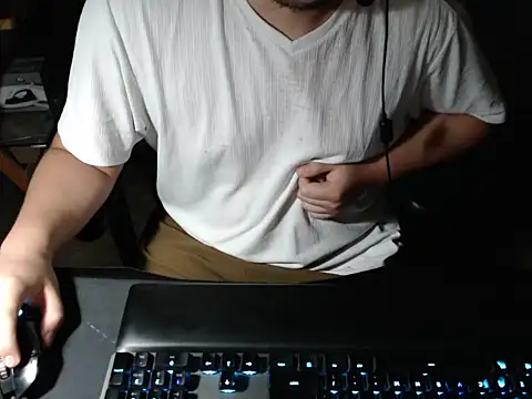 Snapshot of thealfawolf01 chatting on October 2025 12:59:01 PM thealfawolf01 online show from October 2025 12:59:01 PM