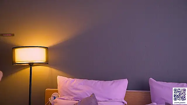 Snapshot of PannaDakota chatting on March 2026 08:43:02 AM PannaDakota online show from March 2026 08:43:02 AM