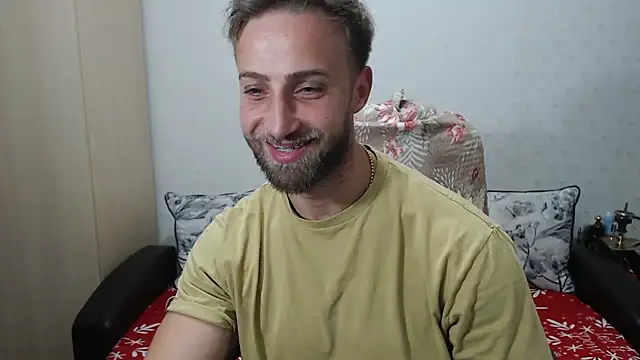 Snapshot of PrinceEagle chatting on October 2025 08:31:01 PM PrinceEagle online show from October 2025 08:31:01 PM