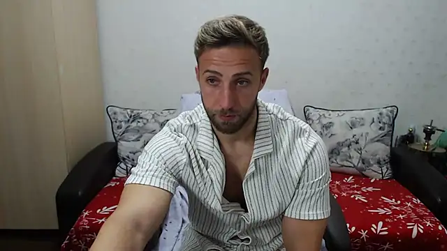 Snapshot of PrinceEagle chatting on November 2025 07:57:01 PM PrinceEagle online show from November 2025 07:57:01 PM