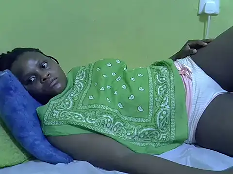 queendebbie online show from December 2025 10:24:02 AM