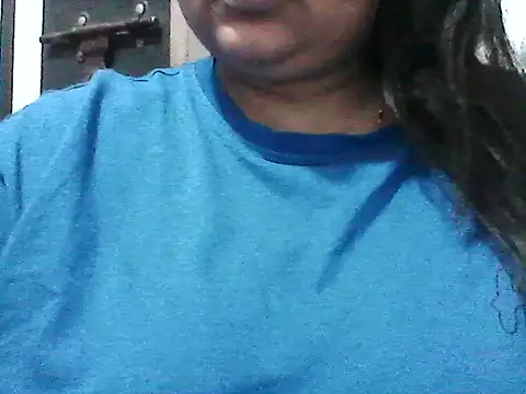 smile pretty online show from February 2026 11:28:01 PM