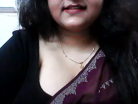 Snapshot of smile_pretty chatting on April 2026 04:42:02 PM smile pretty online show from April 2026 04:42:02 PM